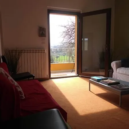 Dağ evi Casale Del Cavallo Brado Montelupone